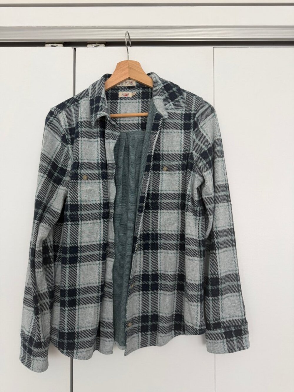 Faherty Legend Sweater Classic Shirt Sage Green Navy Plaid S